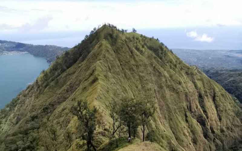 Mount Abang Bali - Starting Point, Location and Safe Route
