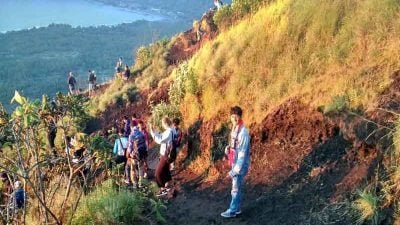 Pantangan Mendaki Gunung Batur untuk Pemula dan Profesional