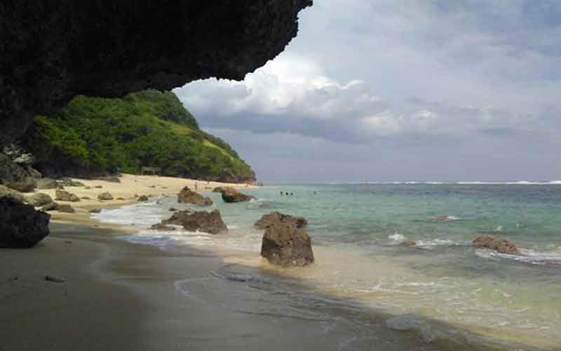 Pantai Gunung Payung Nusa Dua
