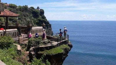 Uluwatu Temple Bali – highlights, Locations & Ticket Prices