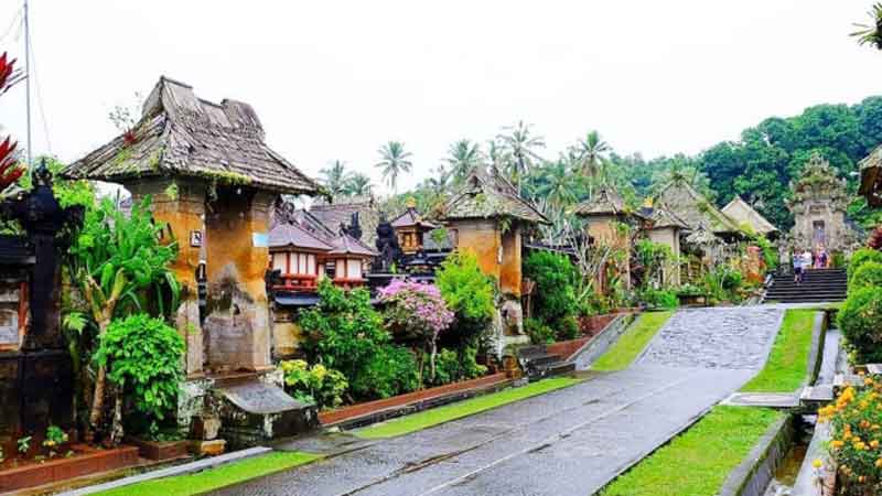 Objek Wisata Desa Bali Mula (Bali Aga)